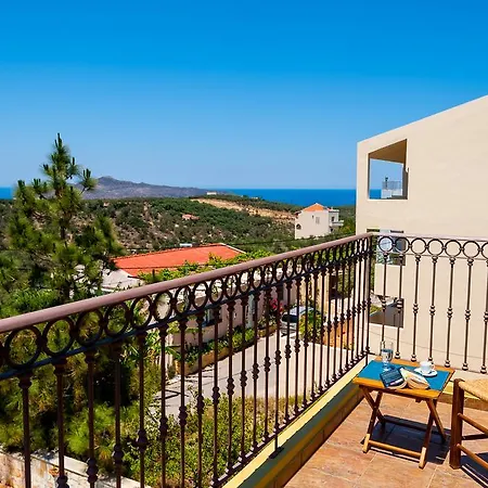 Villa Eftichia Stalos