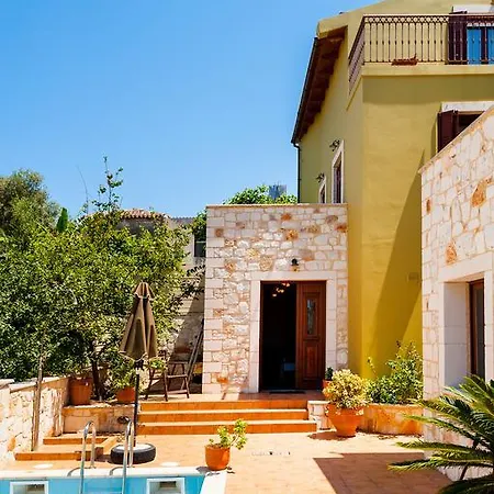 Villa Eftichia *